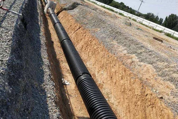孔网钢带聚乙烯复合管埋设及行业标准